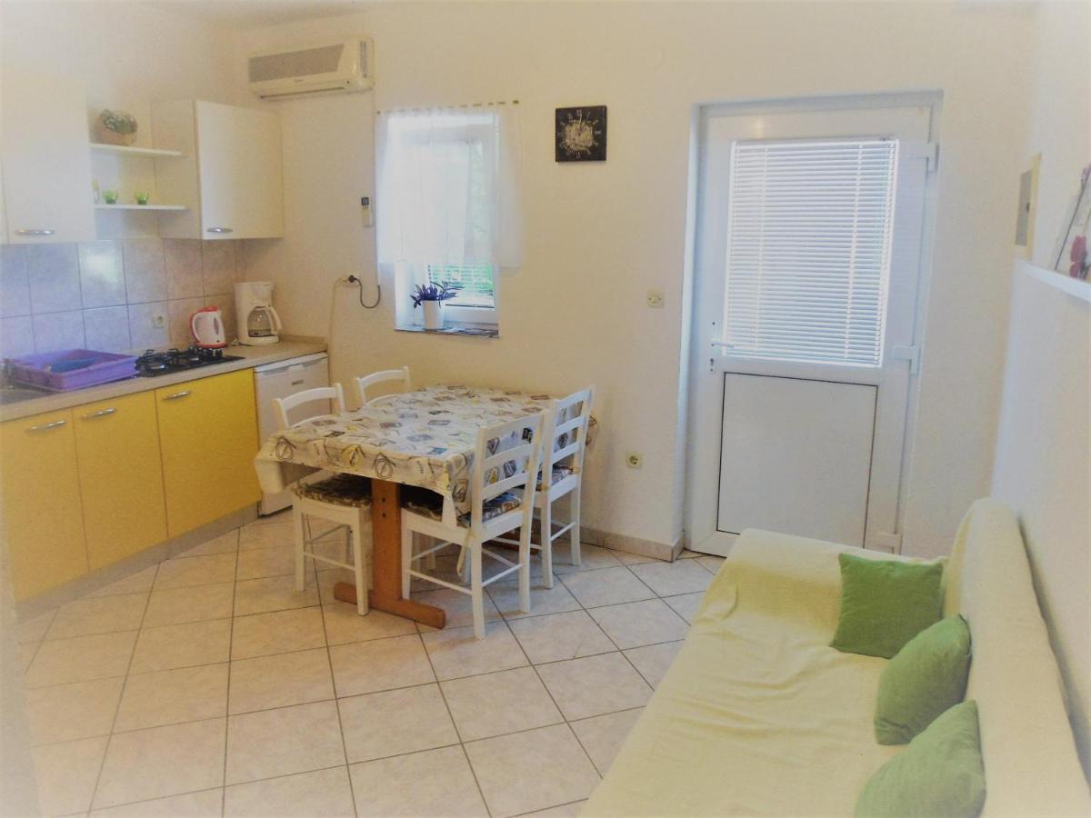 Guest House Pamela 塞尼 外观 照片