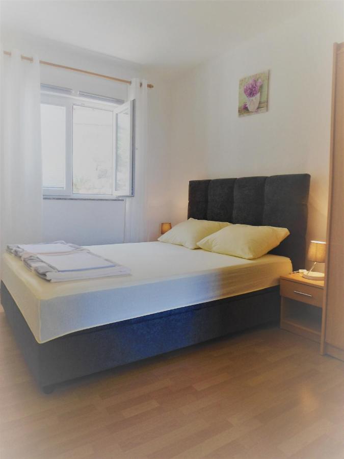 Guest House Pamela 塞尼 外观 照片